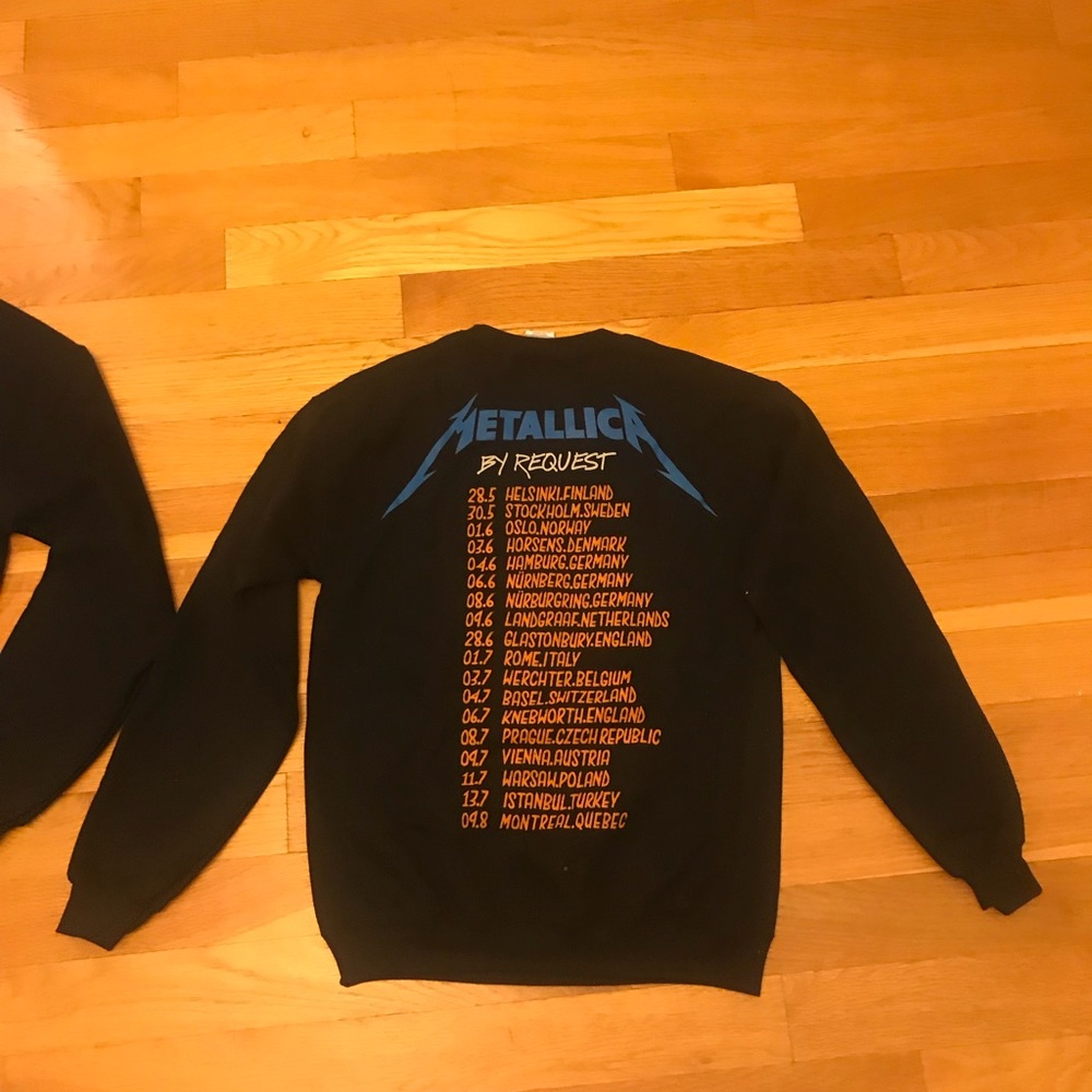 Brand new Vintage Metallica tour crewneck sweater - Picture 3 of 3